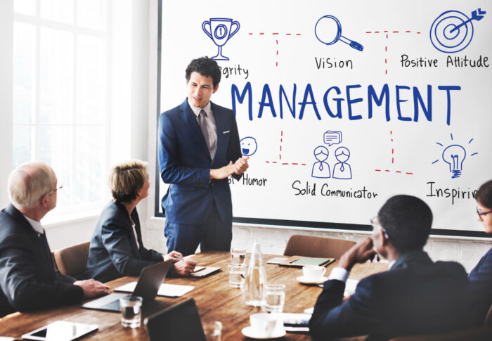 Mettez cet incompétent au management, là où il ne nuira pas